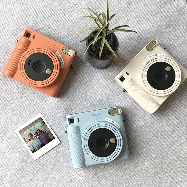 Фотоаппарат моментальной печати Fujifilm Instax Square SQ1