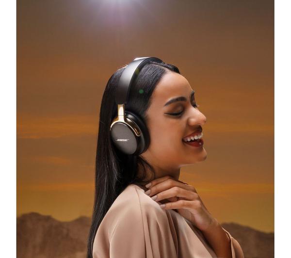 Беспроводные наушники Bose QuietComfort Ultra Headphones (2nd Gen) черный (Desert Gold)